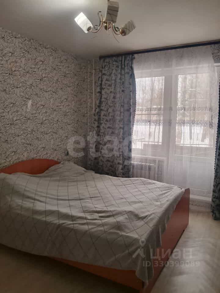 Россия, Псковская область, Остров, улица ДОС, 14, фото 9