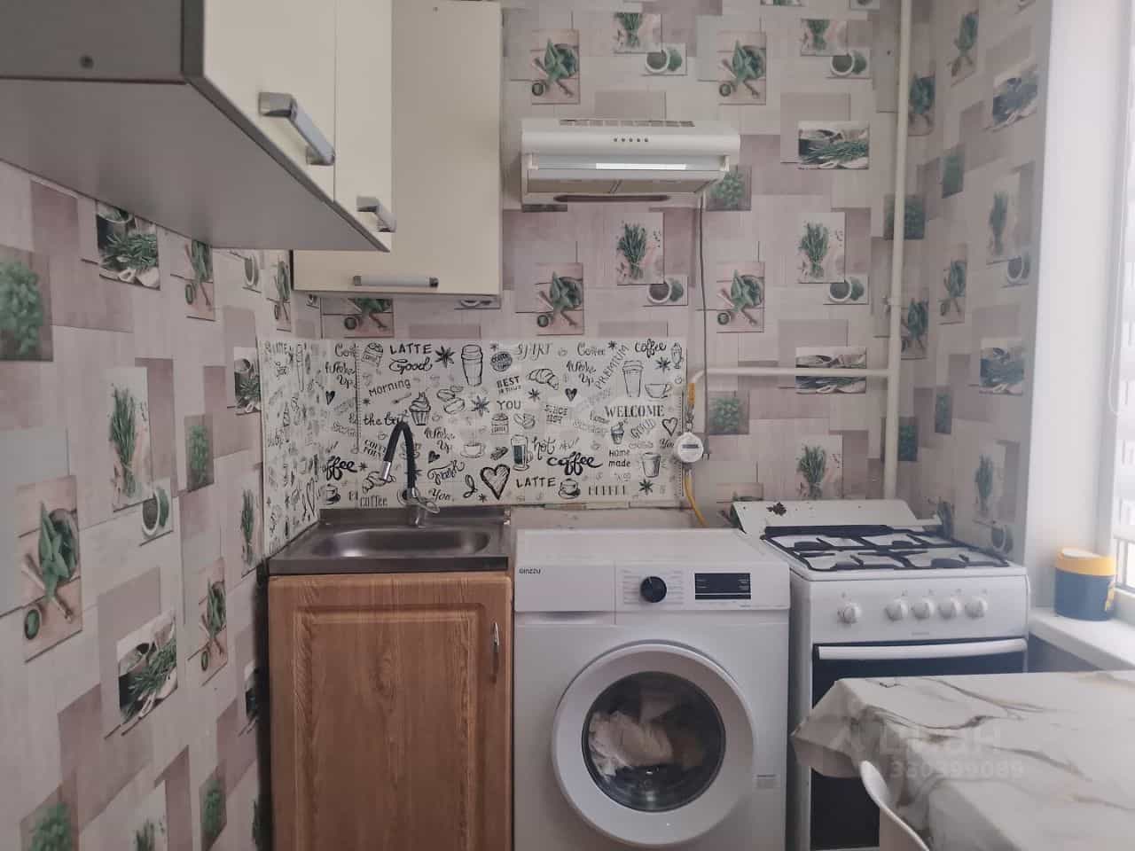 Россия, Псковская область, Остров, улица ДОС, 14, фото 13