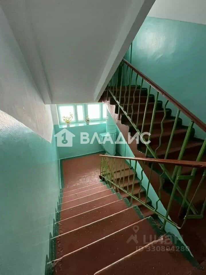 Россия, Республика Бурятия, Улан-Удэ, улица Антонова, 12, фото 4