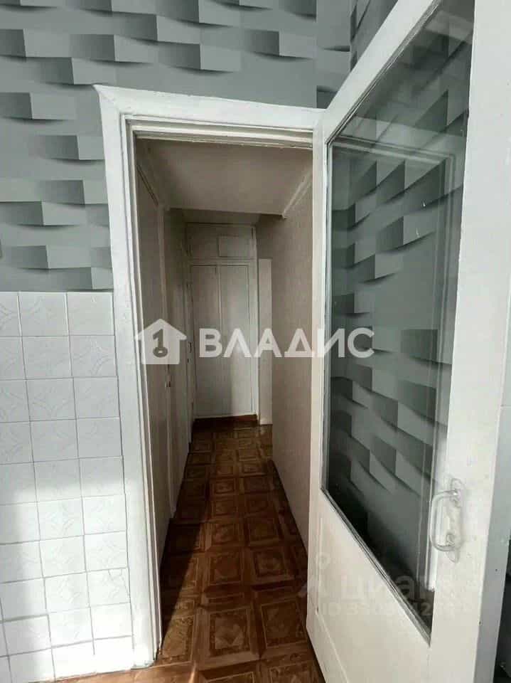 Россия, Республика Бурятия, Улан-Удэ, улица Антонова, 12, фото 6