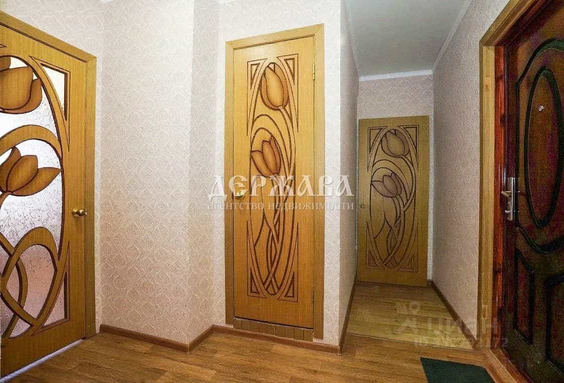Россия, Белгородская область, Старый Оскол, микрорайон Восточный, 1Б, фото 8
