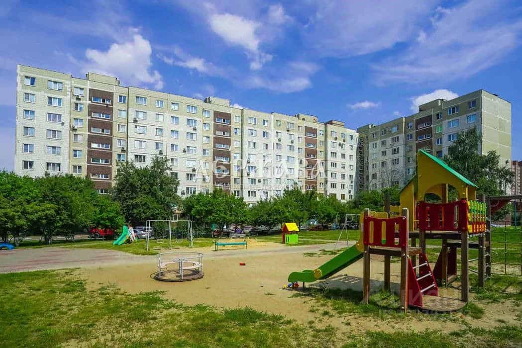 Россия, Белгородская область, Старый Оскол, микрорайон Восточный, 1Б, фото 12