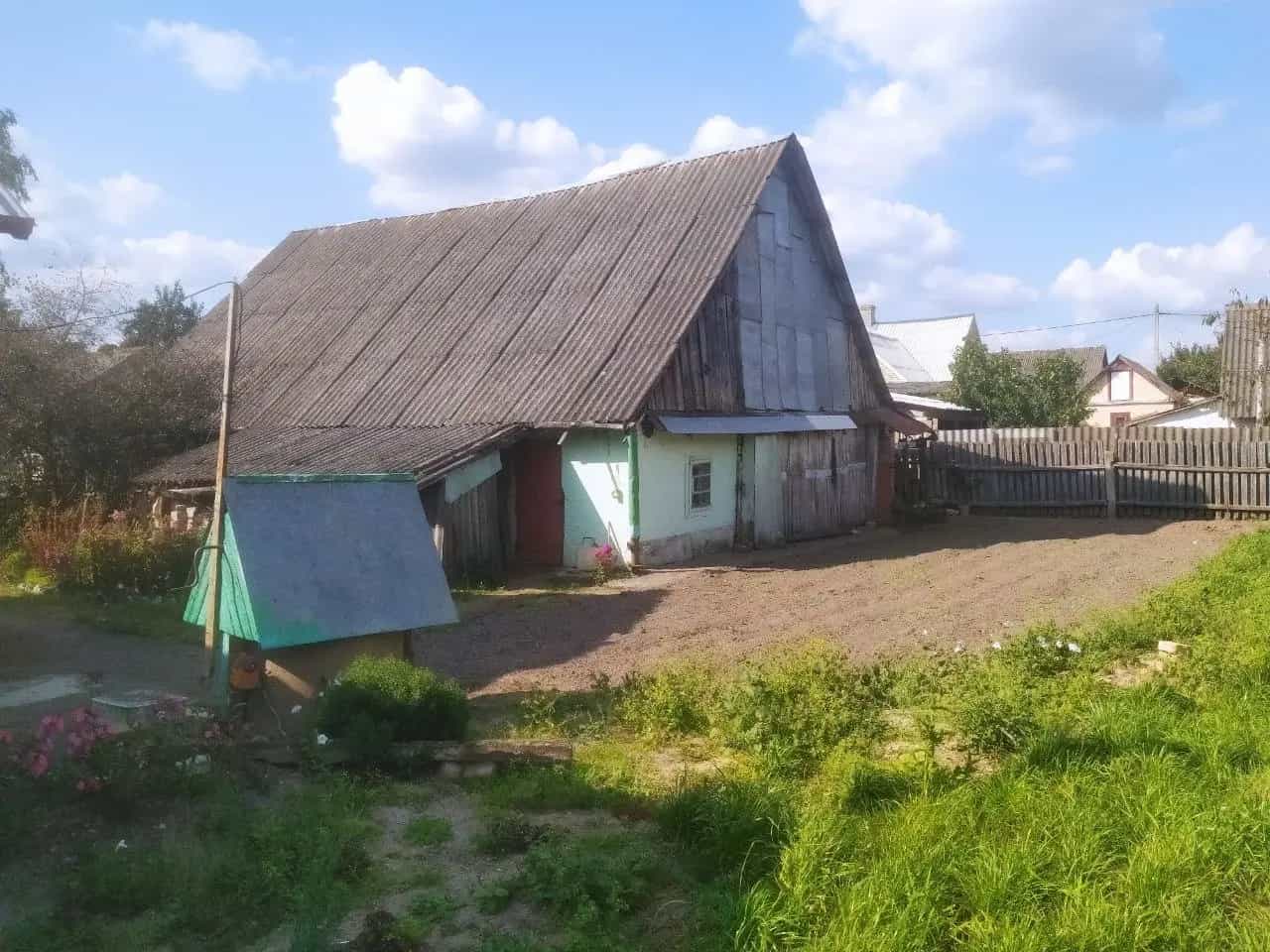 Беларусь, Гродненская область, Щучин, улица Победы, 16, фото 4