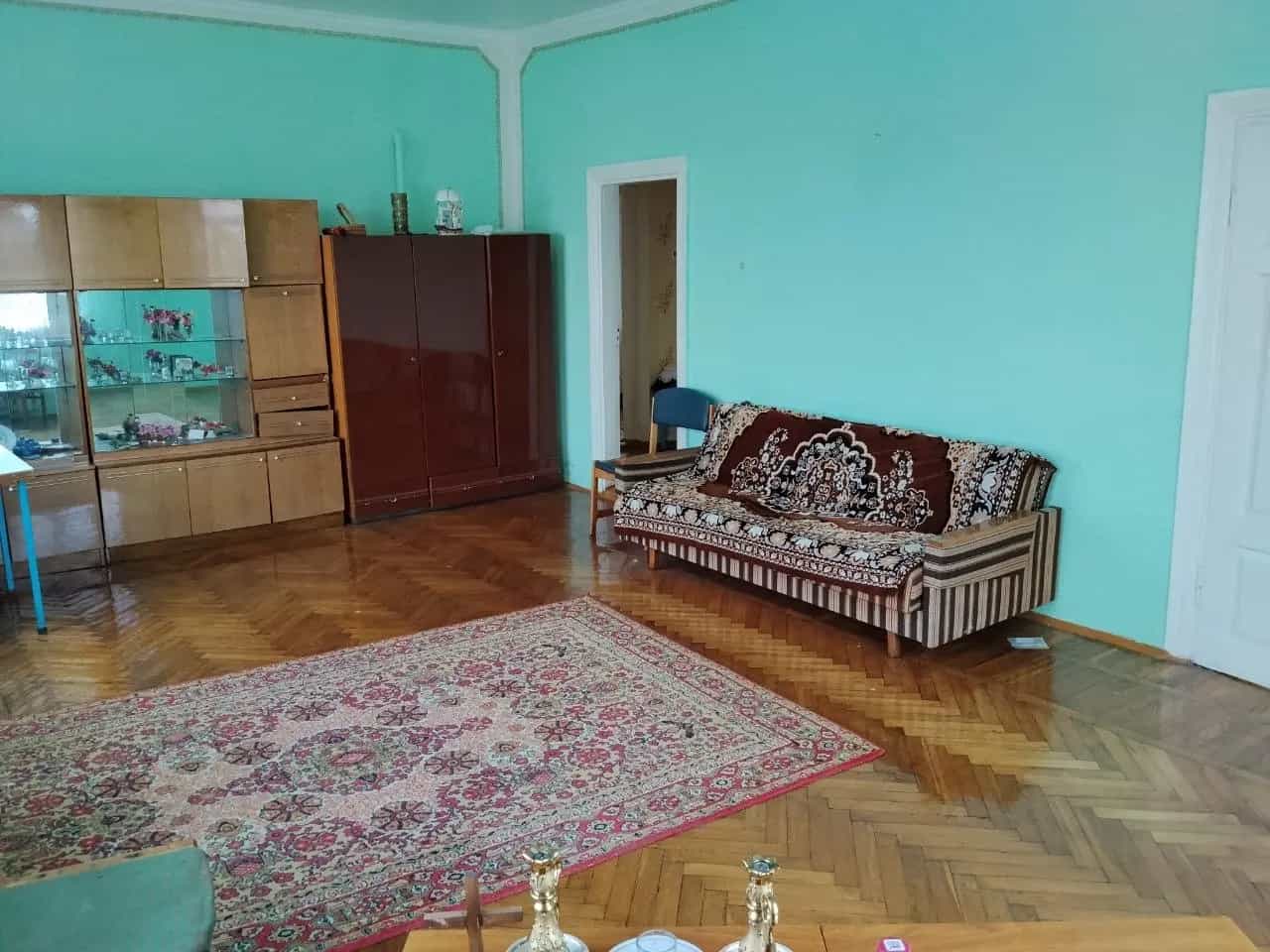 Беларусь, Гродненская область, Щучин, улица Победы, 16, фото 5