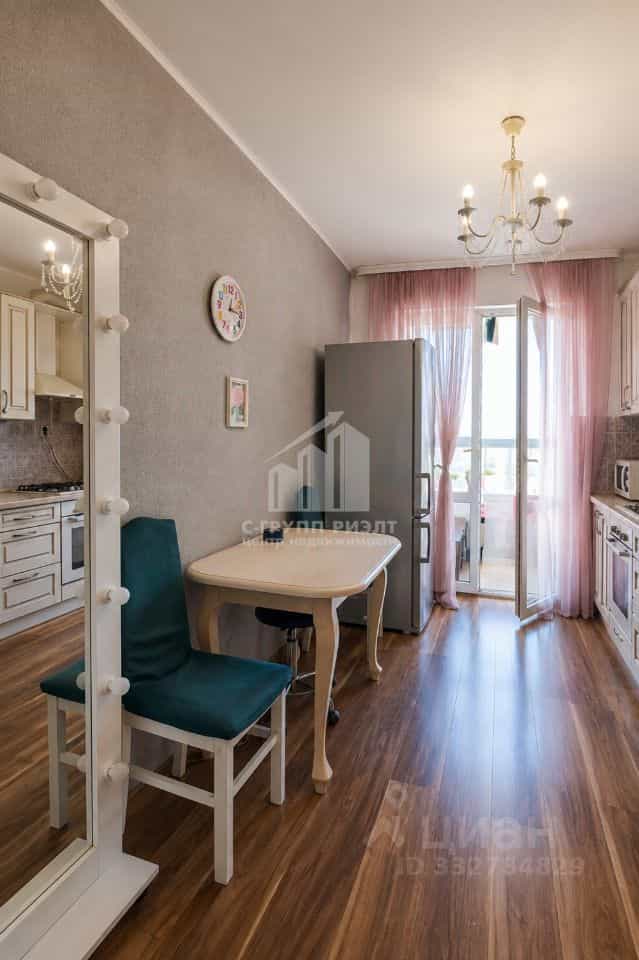 Россия, Калининград, улица Карташева, 46, фото 3