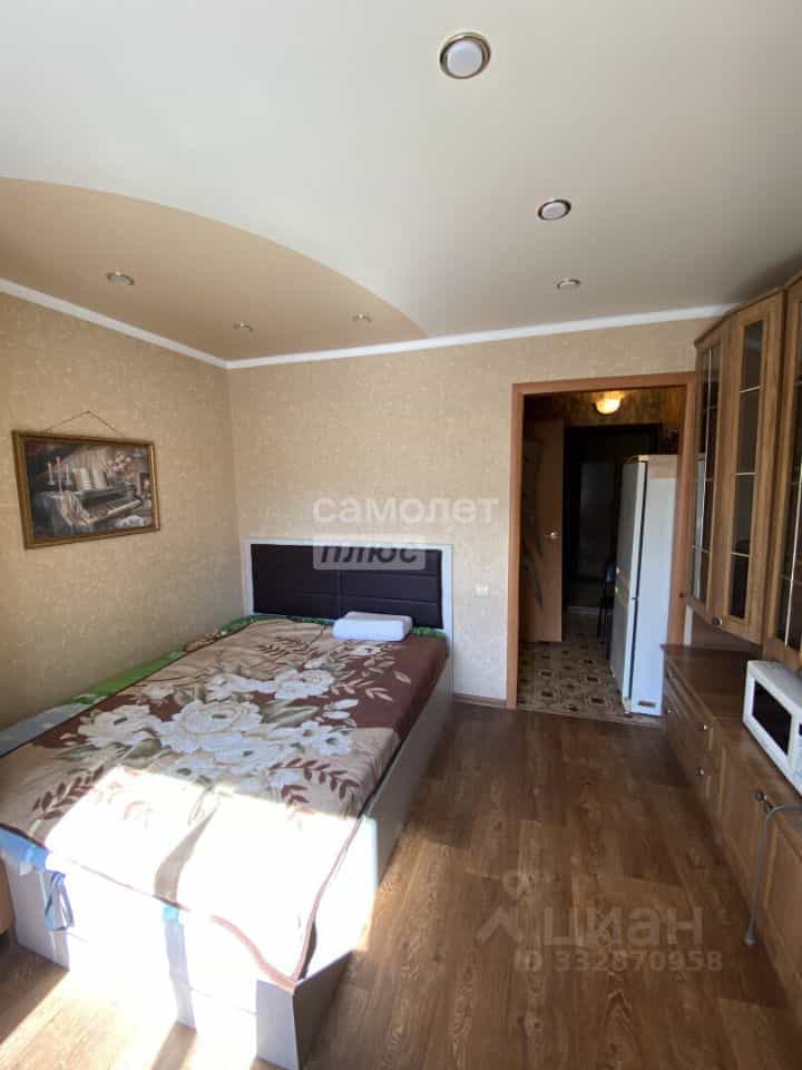 Россия, Курская область, Курчатов, Садовая улица, 15