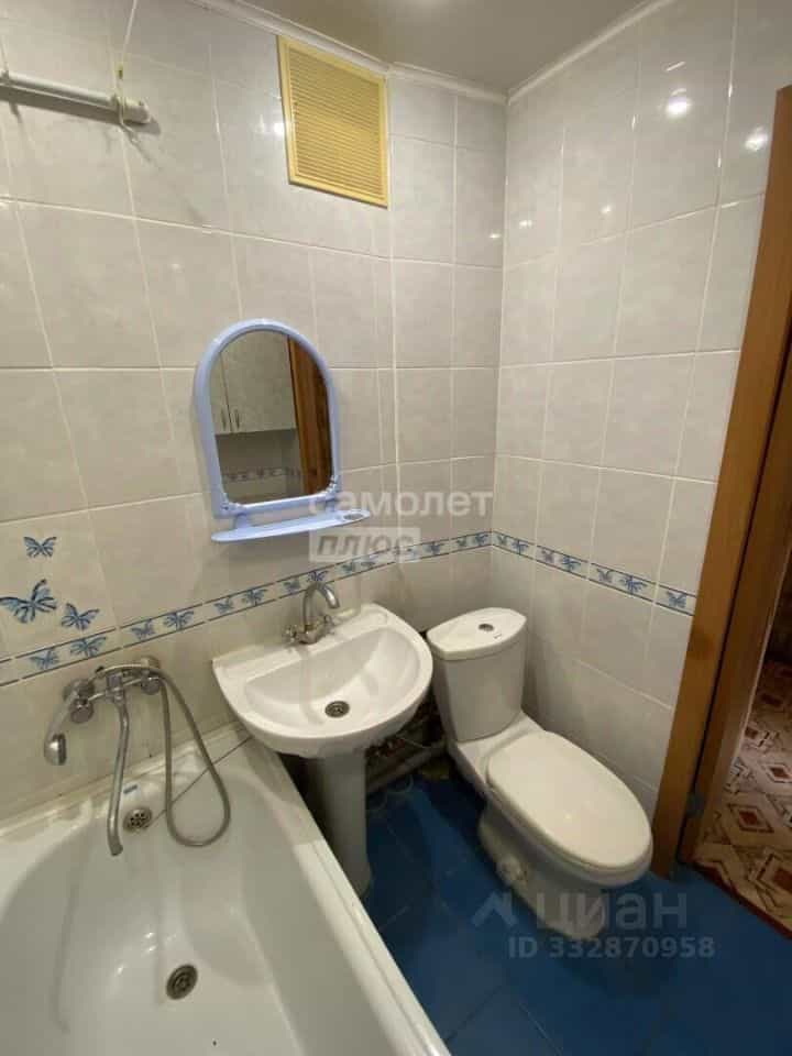 Россия, Курская область, Курчатов, Садовая улица, 15, фото 6