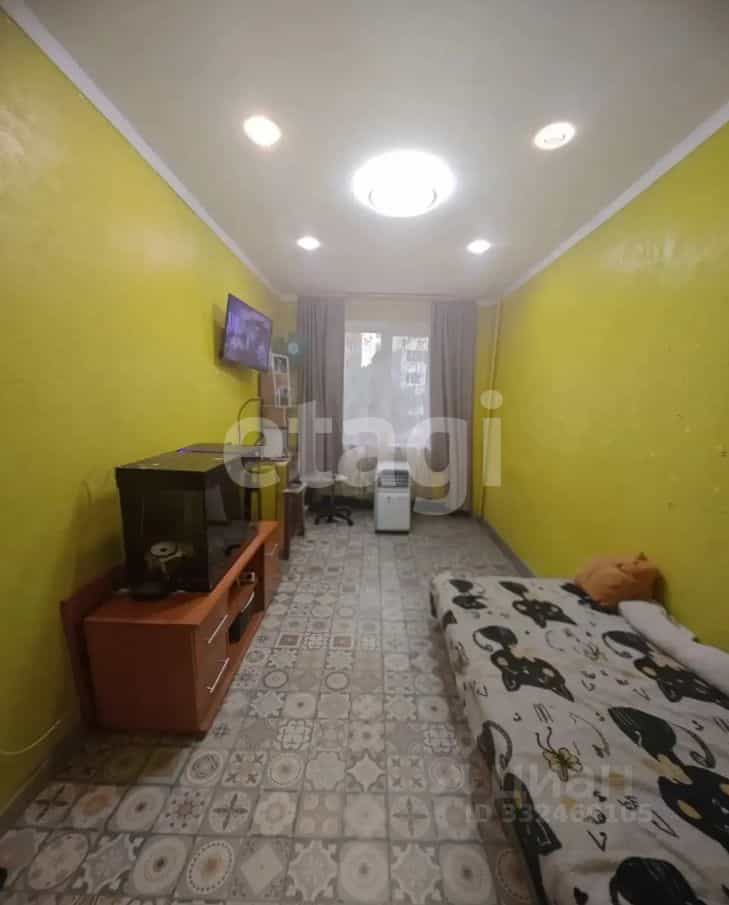 Россия, Омск, микрорайон Солнечный, 3-я Любинская улица, 5, фото 4