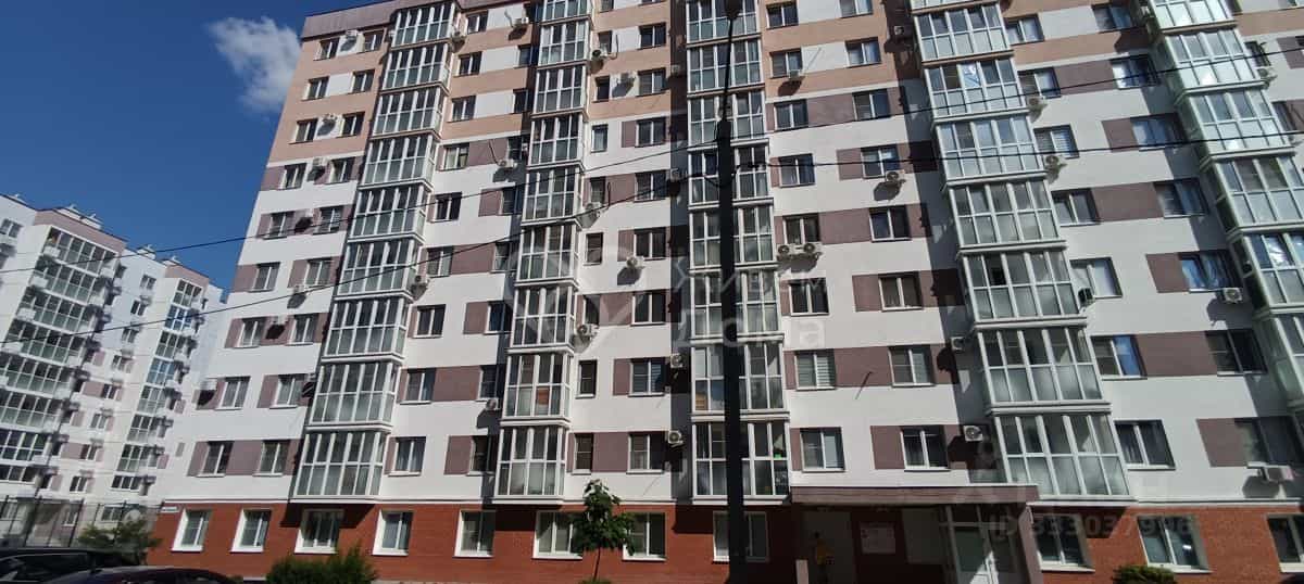 Россия, Волгоград, улица Гаря Хохолова, 11, фото 18