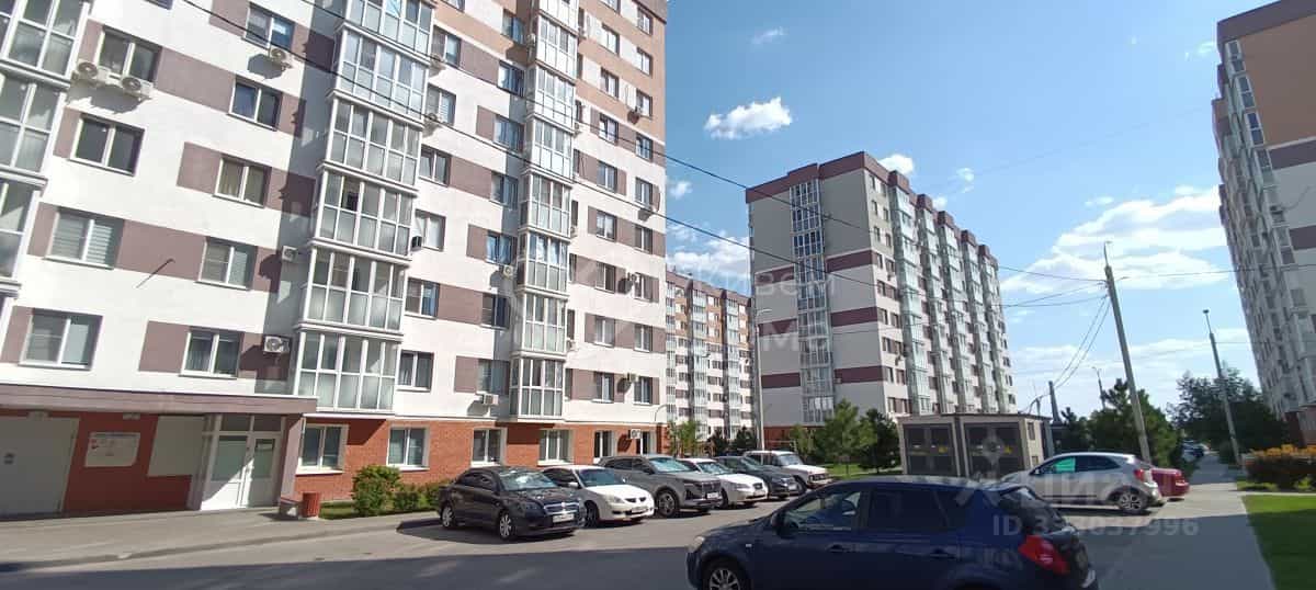 Россия, Волгоград, улица Гаря Хохолова, 11, фото 19