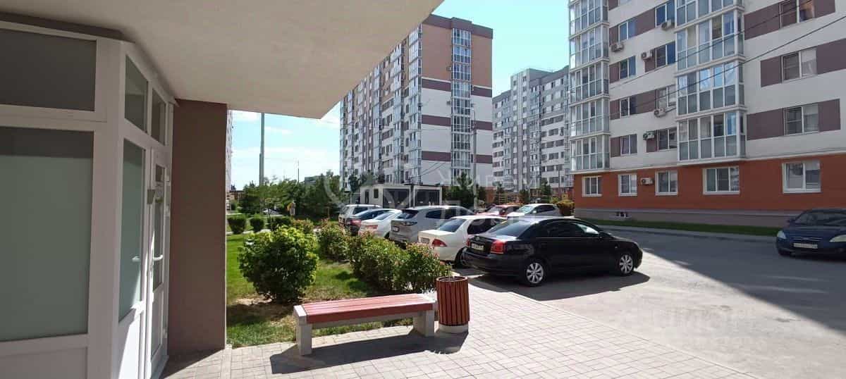 Россия, Волгоград, улица Гаря Хохолова, 11, фото 23