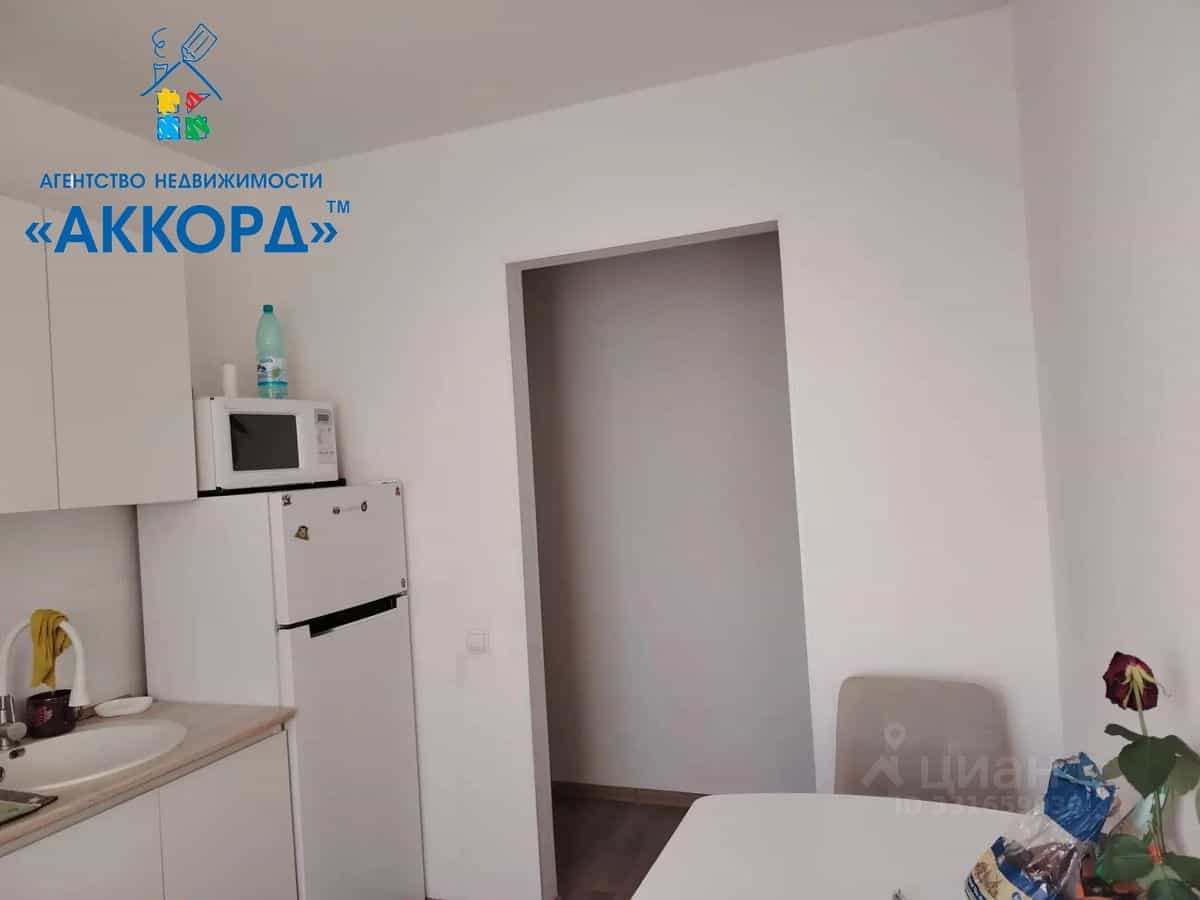 Россия, Алтайский край, Барнаул, улица Чернышевского, 186, фото 10