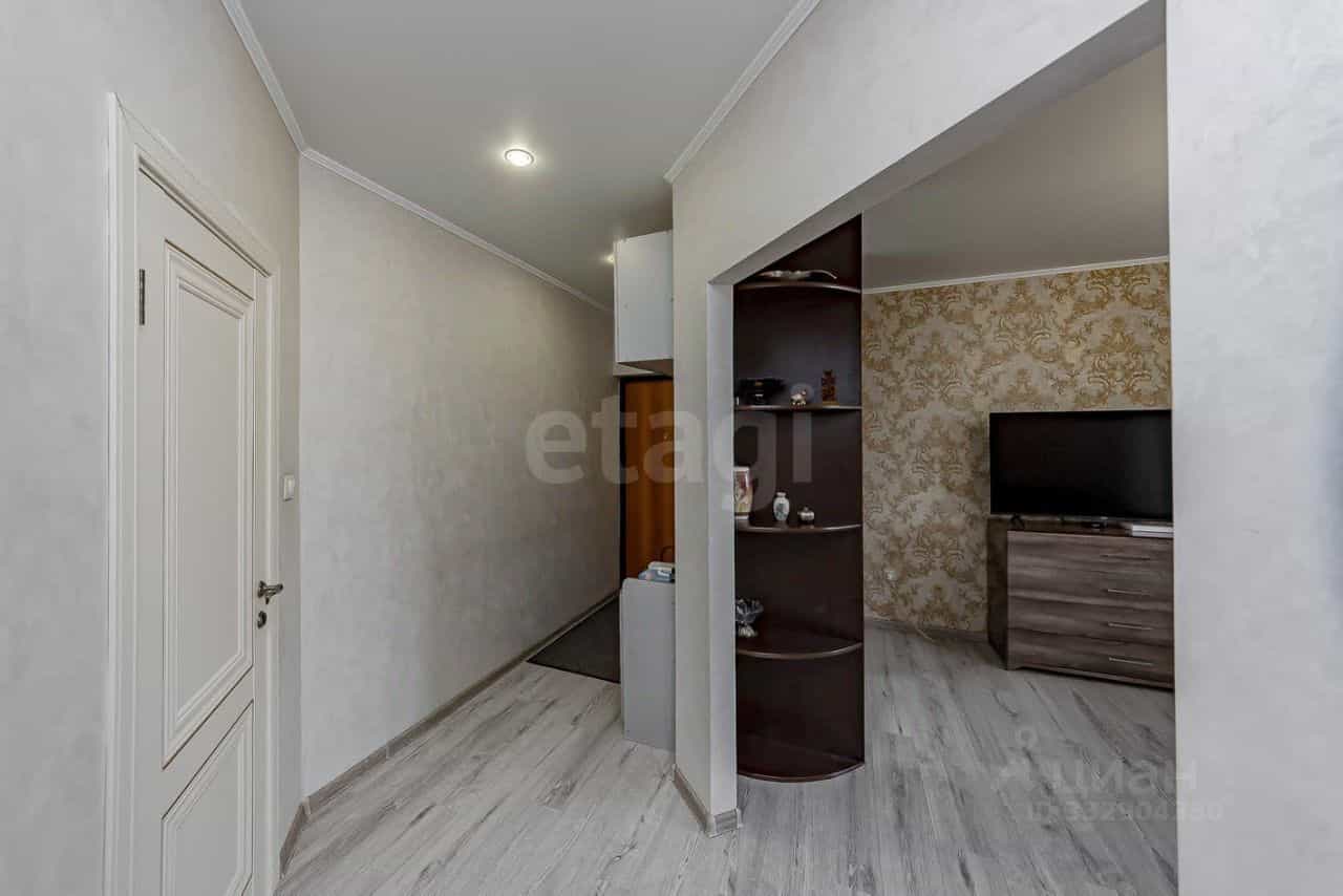 Россия, Тюмень, улица Станислава Карнацевича, 1, фото 3