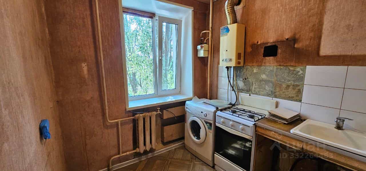 Россия, Саратовская область, Маркс, проспект Ленина, 89В, фото 2