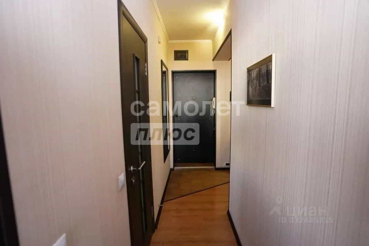 Россия, Омск, посёлок Амурский, улица Багратиона, 21к1, фото 18