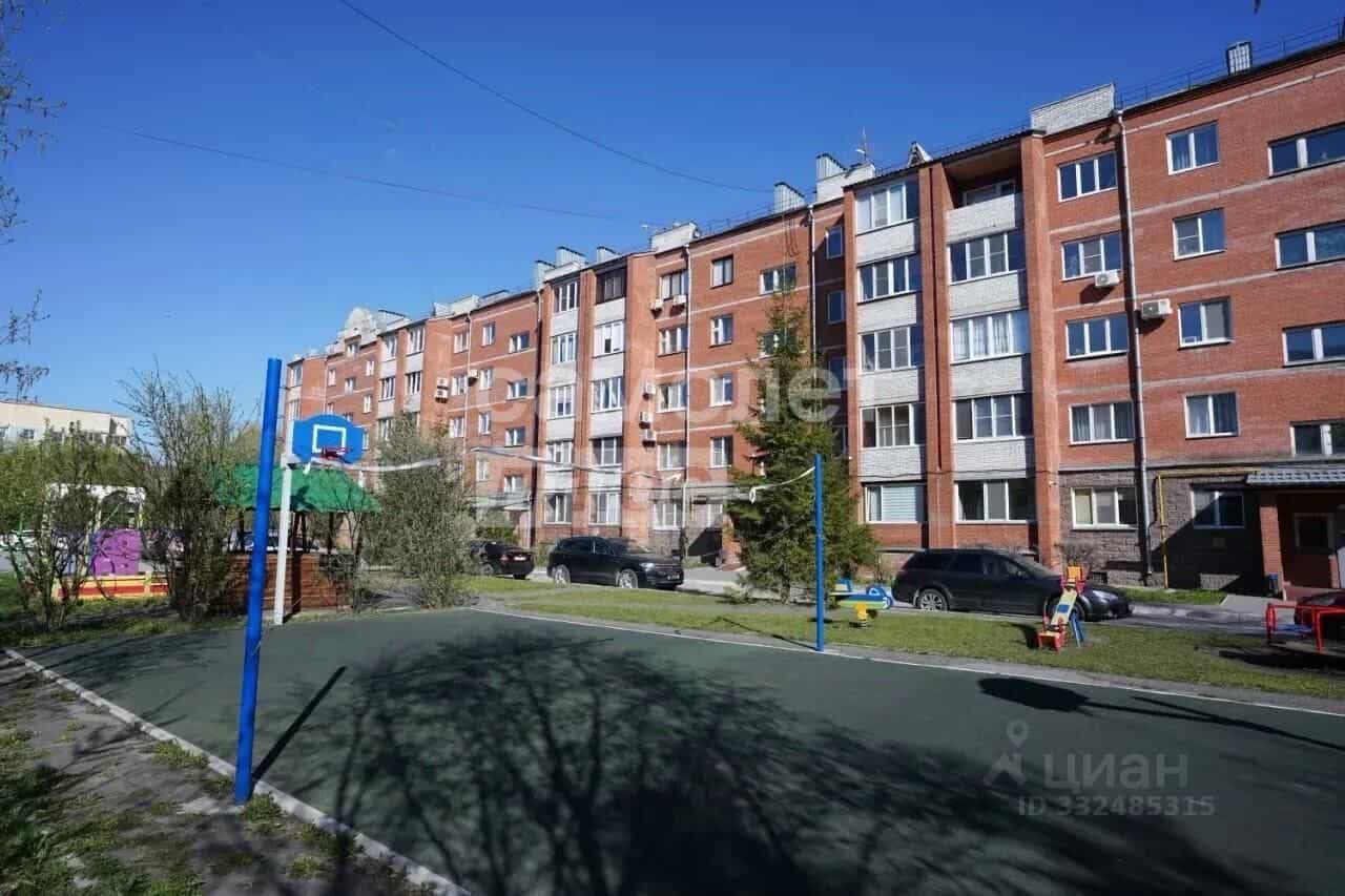Россия, Омск, посёлок Амурский, улица Багратиона, 21к1, фото 23