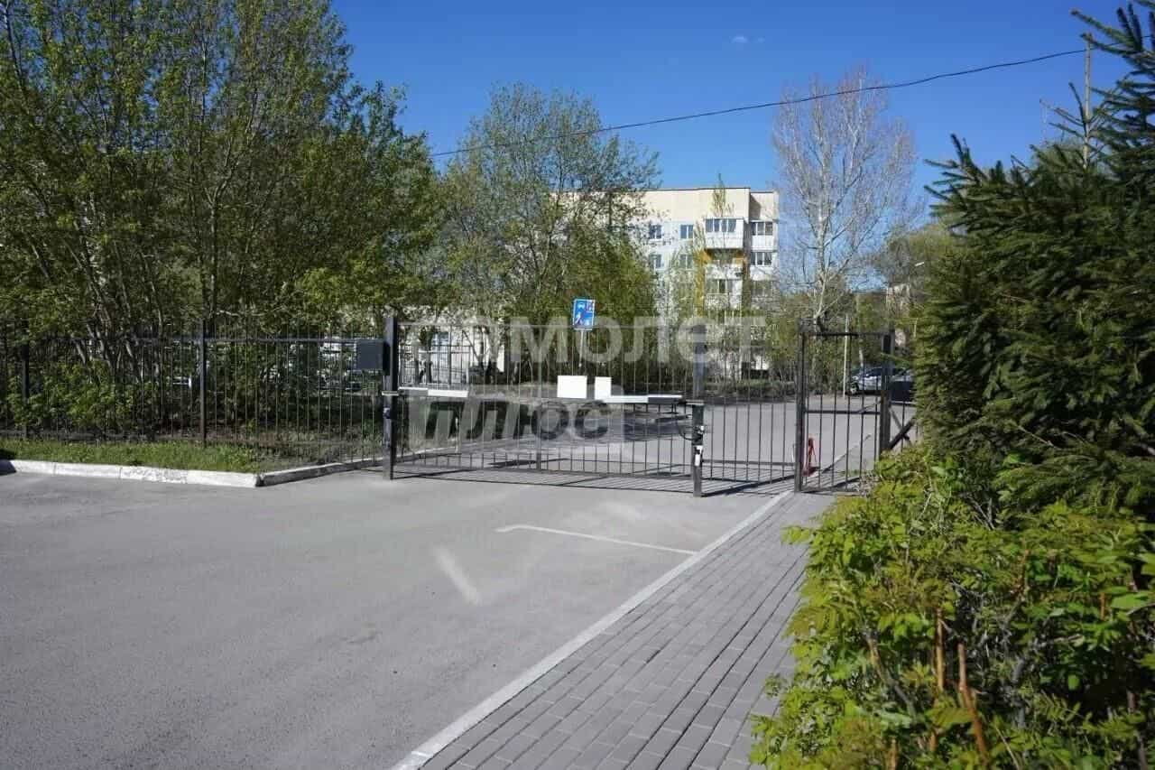 Россия, Омск, посёлок Амурский, улица Багратиона, 21к1, фото 28