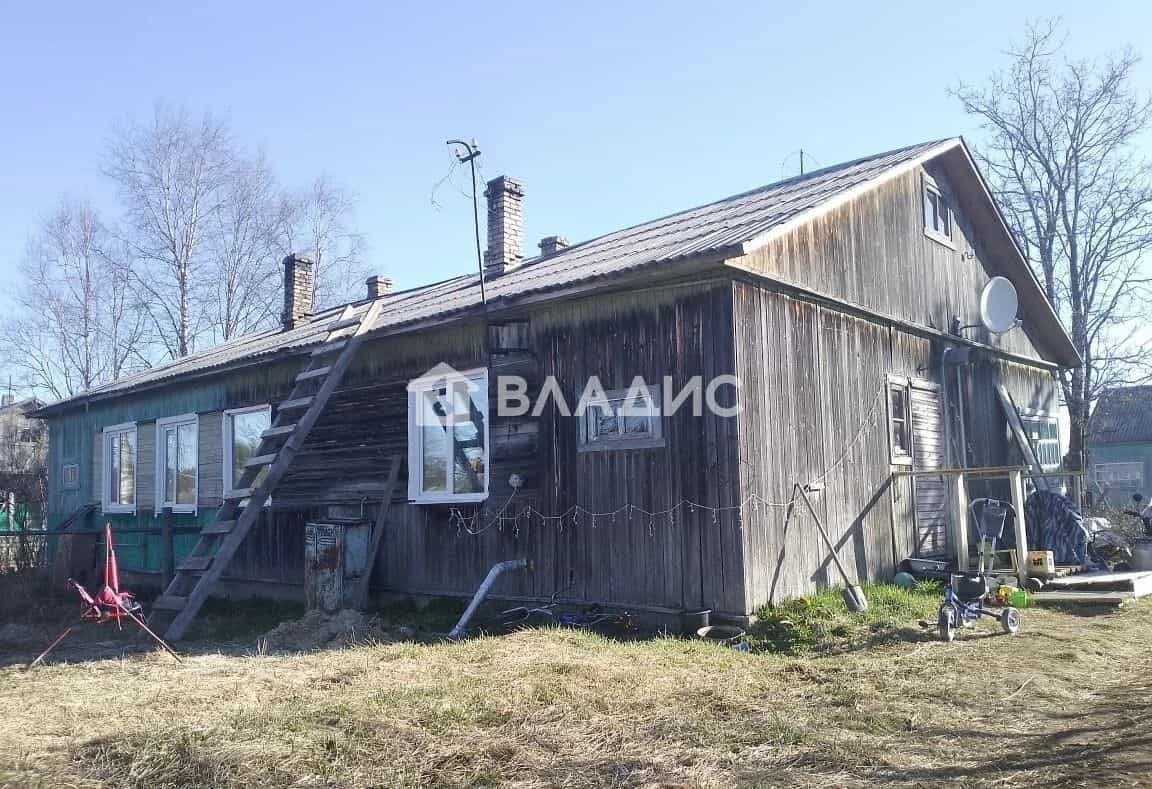 Россия, Республика Карелия, Суоярвский муниципальный округ, посёлок Пийтсиёки, Пионерская улица, 5, фото 3