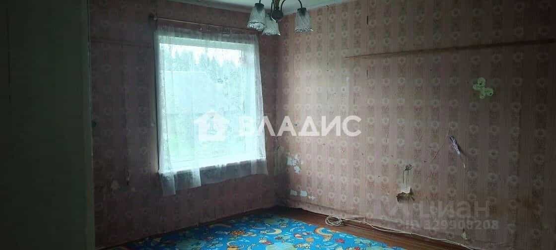Россия, Республика Карелия, Суоярвский муниципальный округ, посёлок Пийтсиёки, Пионерская улица, 5, фото 5