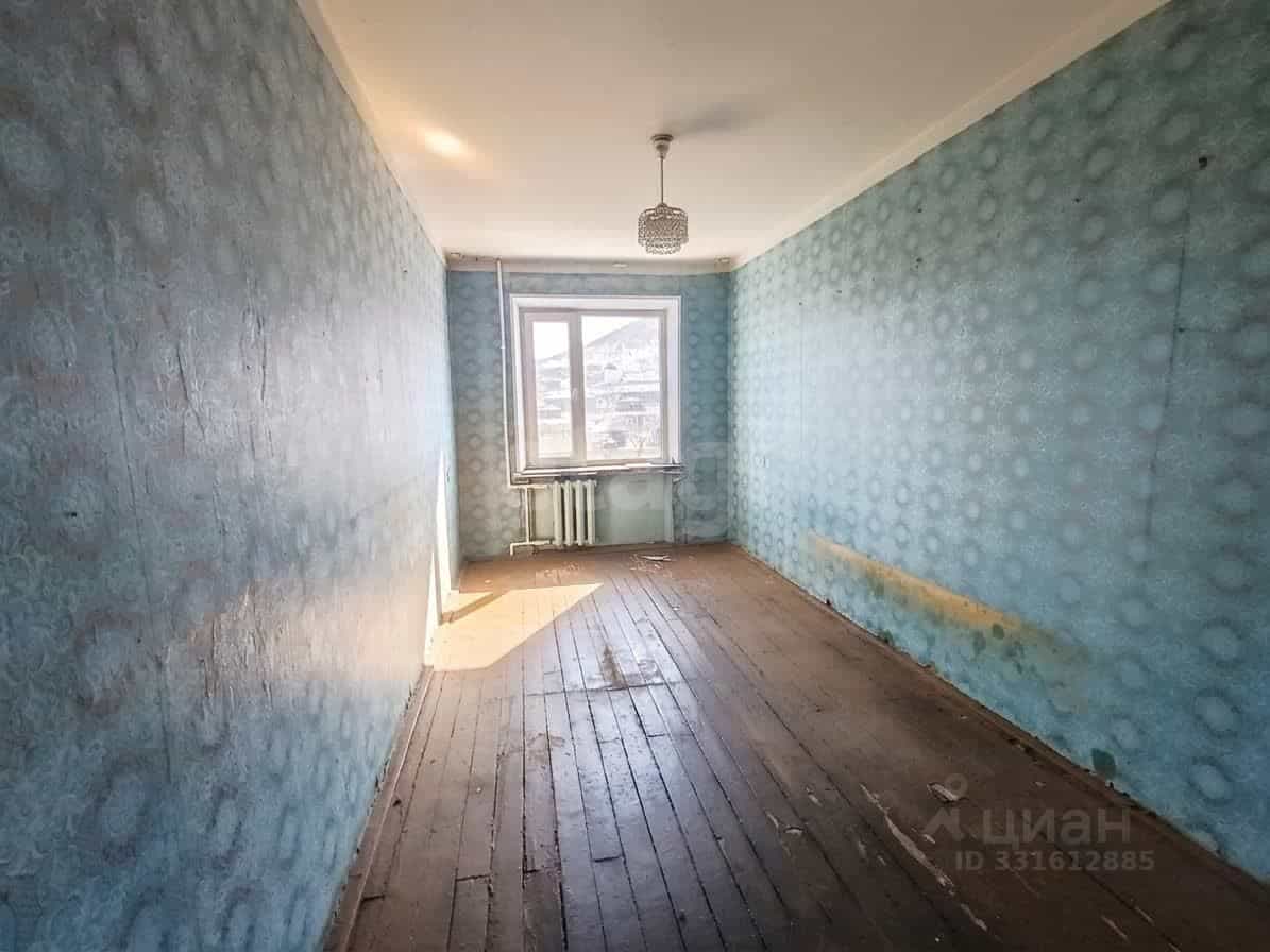 Россия, Камчатский край, Петропавловск-Камчатский, улица Академика Королёва, 11, фото 4