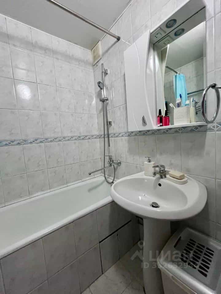 Россия, Красноярск, микрорайон Северный, улица Водопьянова, 10А, фото 11