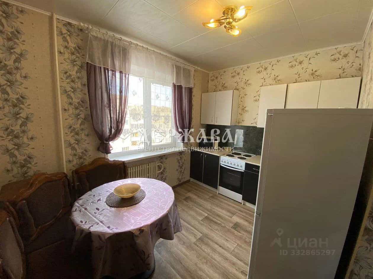 Россия, Белгородская область, Старый Оскол, микрорайон Восточный, 3А, фото 3