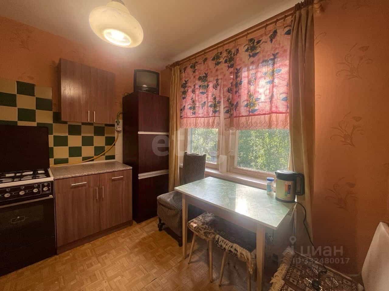 Россия, Псковская область, Остров, квартал Остров-3, 17, фото 5