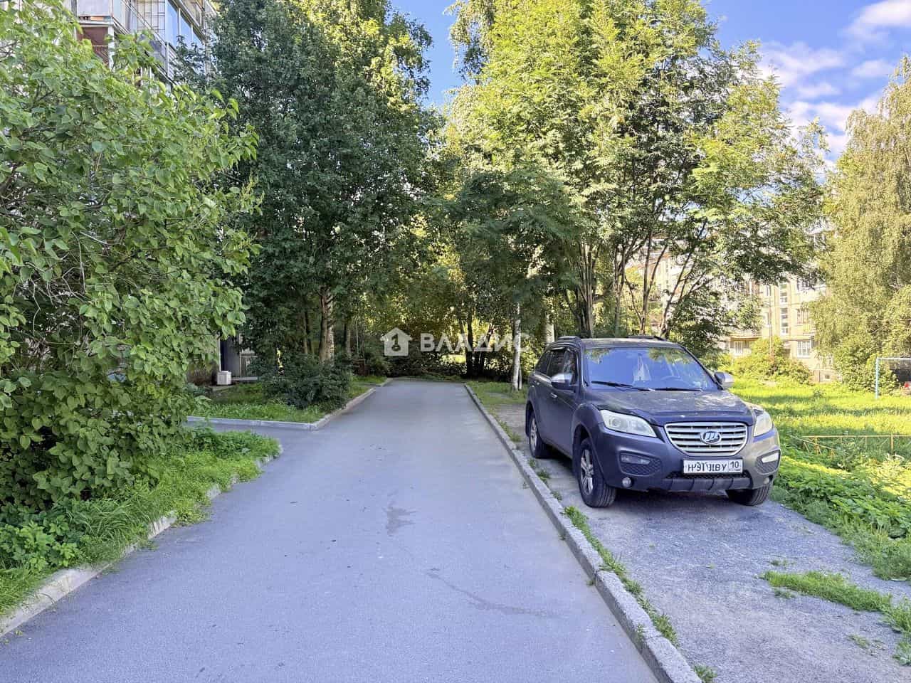 Россия, Республика Карелия, Петрозаводск, Нойбранденбургская улица, 14А, фото 7