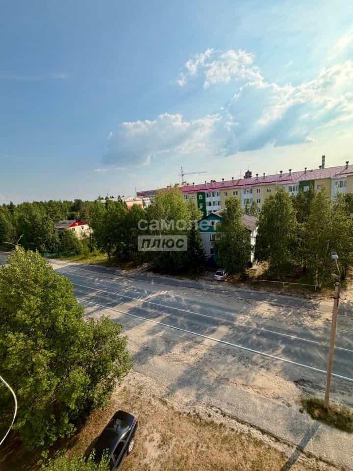Россия, Ямало-Ненецкий автономный округ, Ноябрьск, улица Космонавтов, 20, фото 6