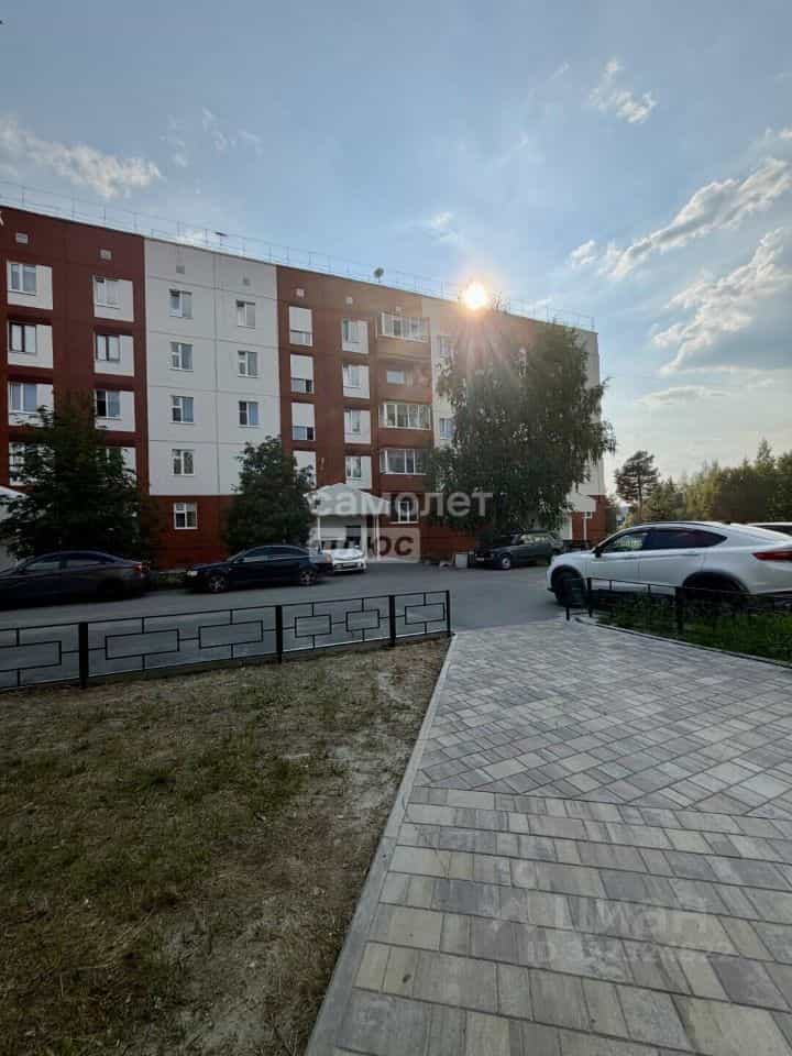 Россия, Ямало-Ненецкий автономный округ, Ноябрьск, улица Космонавтов, 20, фото 21