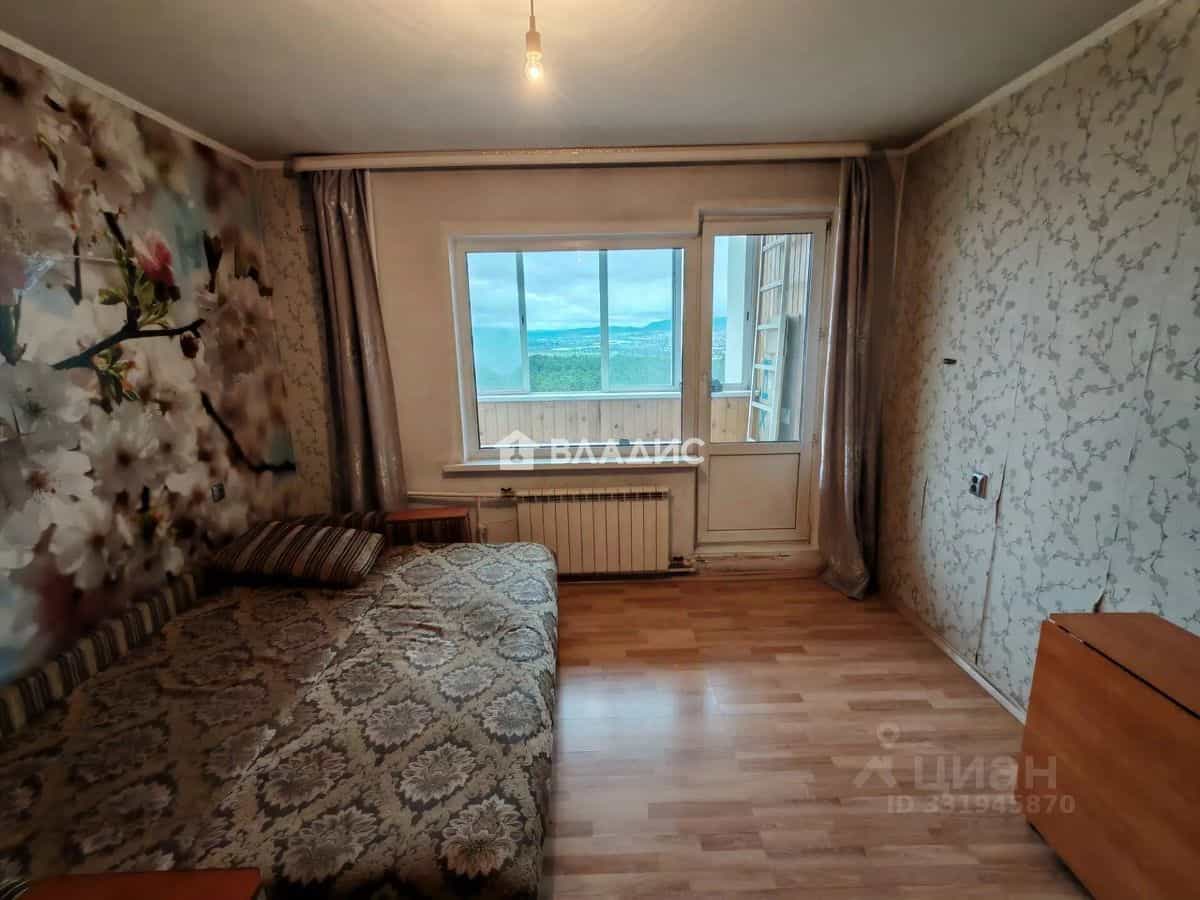 Россия, Республика Бурятия, Улан-Удэ, 102-й микрорайон, улица Ринчино, 8, фото 12