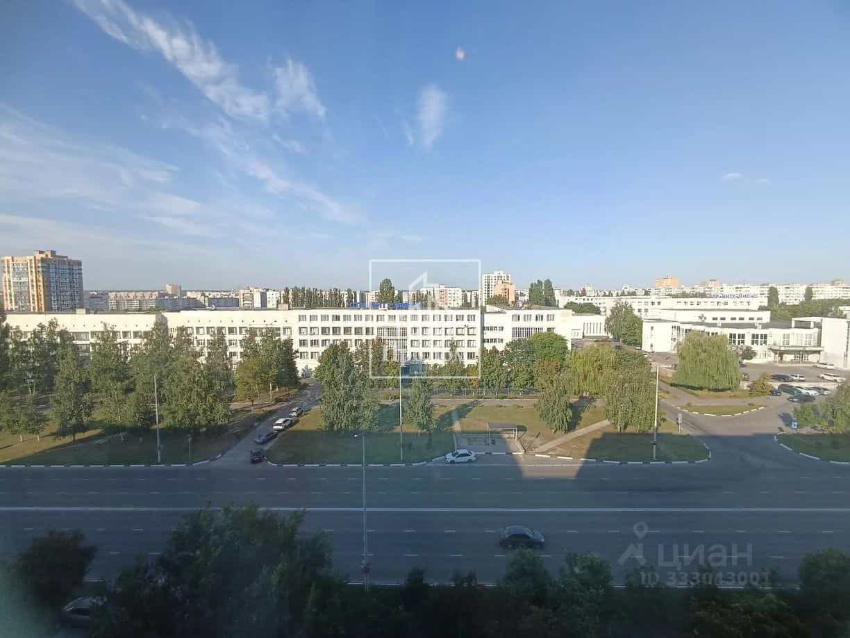 Россия, Белгородская область, Старый Оскол, микрорайон Ольминского, 1Б, фото 17
