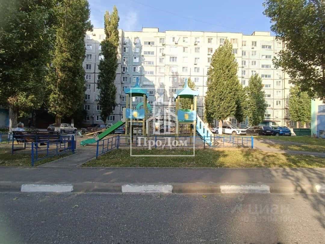 Россия, Белгородская область, Старый Оскол, микрорайон Ольминского, 1Б, фото 19