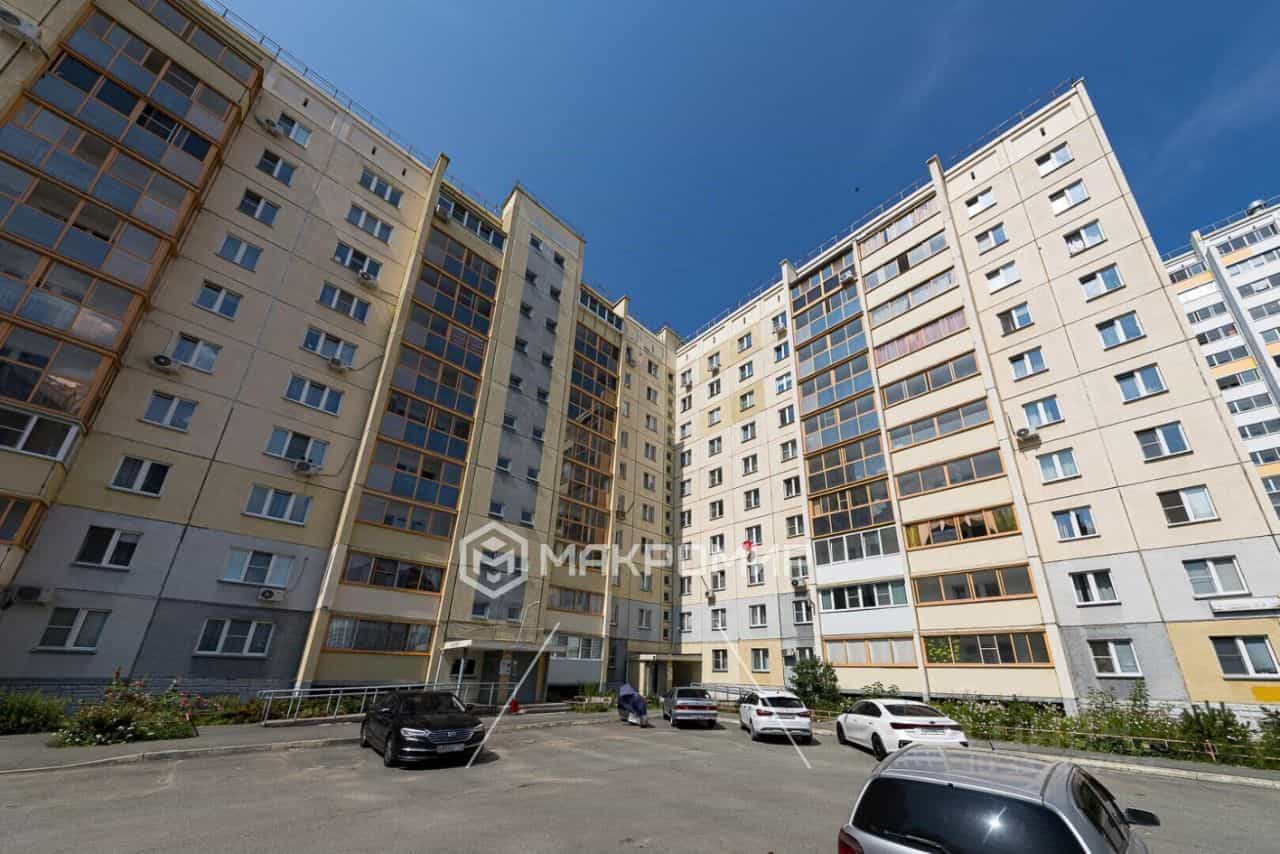 Россия, Челябинск, улица Александра Шмакова, 31, фото 31
