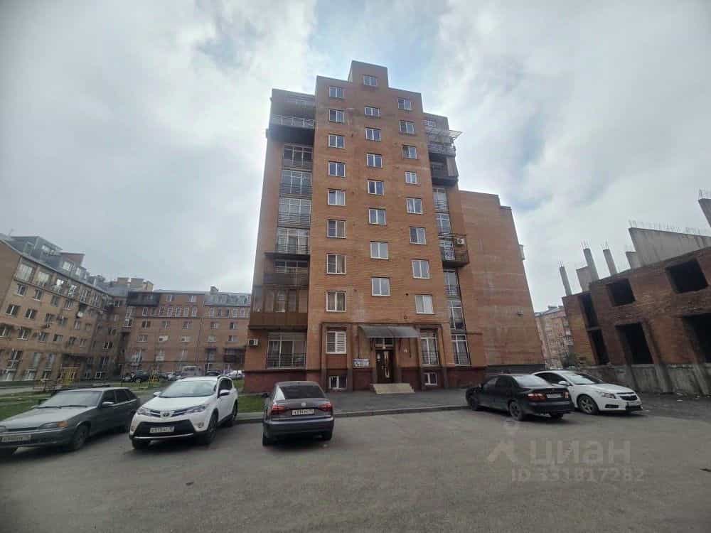 Россия, Республика Северная Осетия — Алания, Владикавказ, Владикавказская улица, 63к1, фото 3