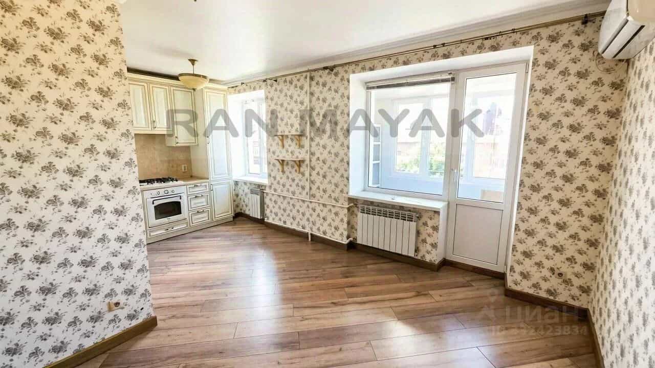 Россия, Республика Адыгея (Адыгея), Майкоп, улица Шовгенова, 4, фото 10