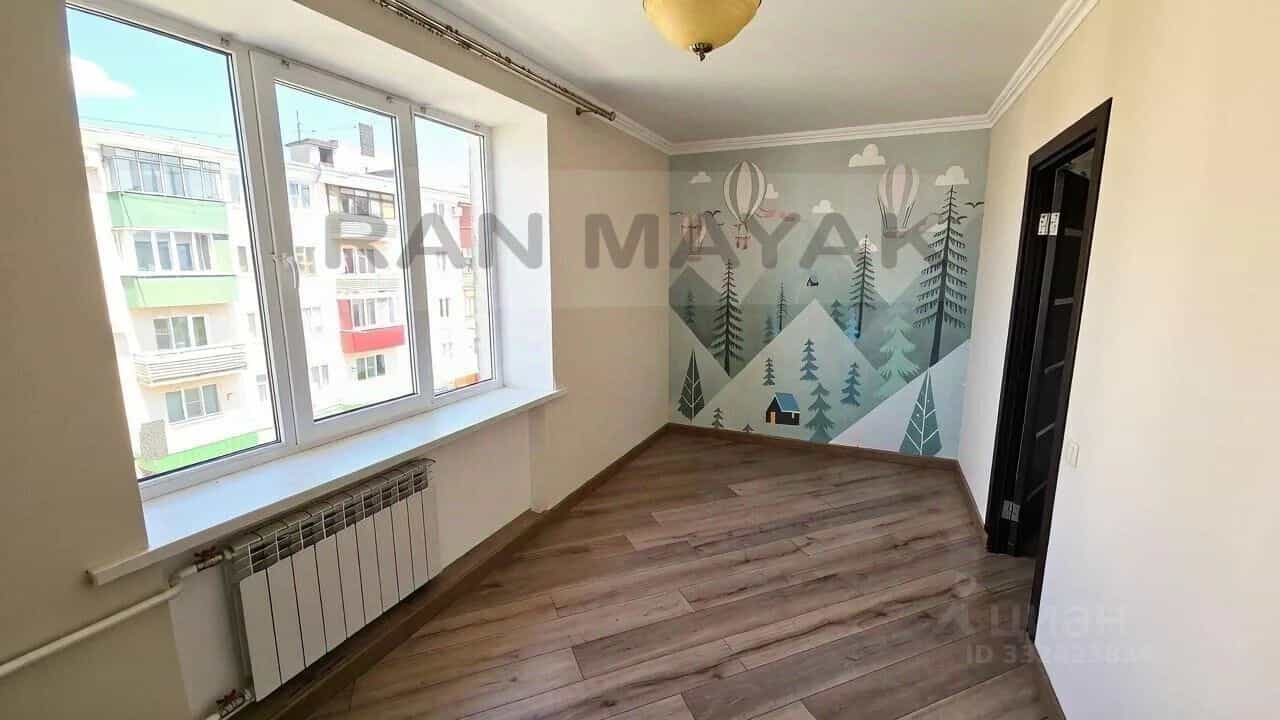 Россия, Республика Адыгея (Адыгея), Майкоп, улица Шовгенова, 4, фото 13