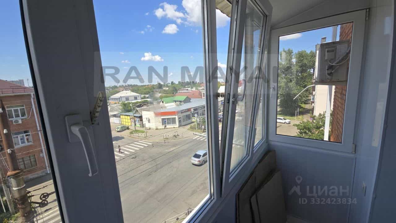 Россия, Республика Адыгея (Адыгея), Майкоп, улица Шовгенова, 4, фото 15