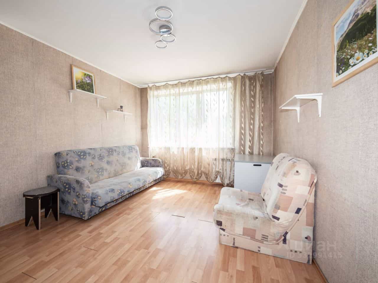 Россия, Новосибирск, улица Кошурникова, 47/1, фото 7