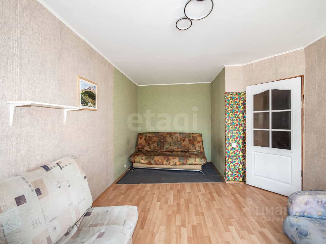 Россия, Новосибирск, улица Кошурникова, 47/1, фото 10