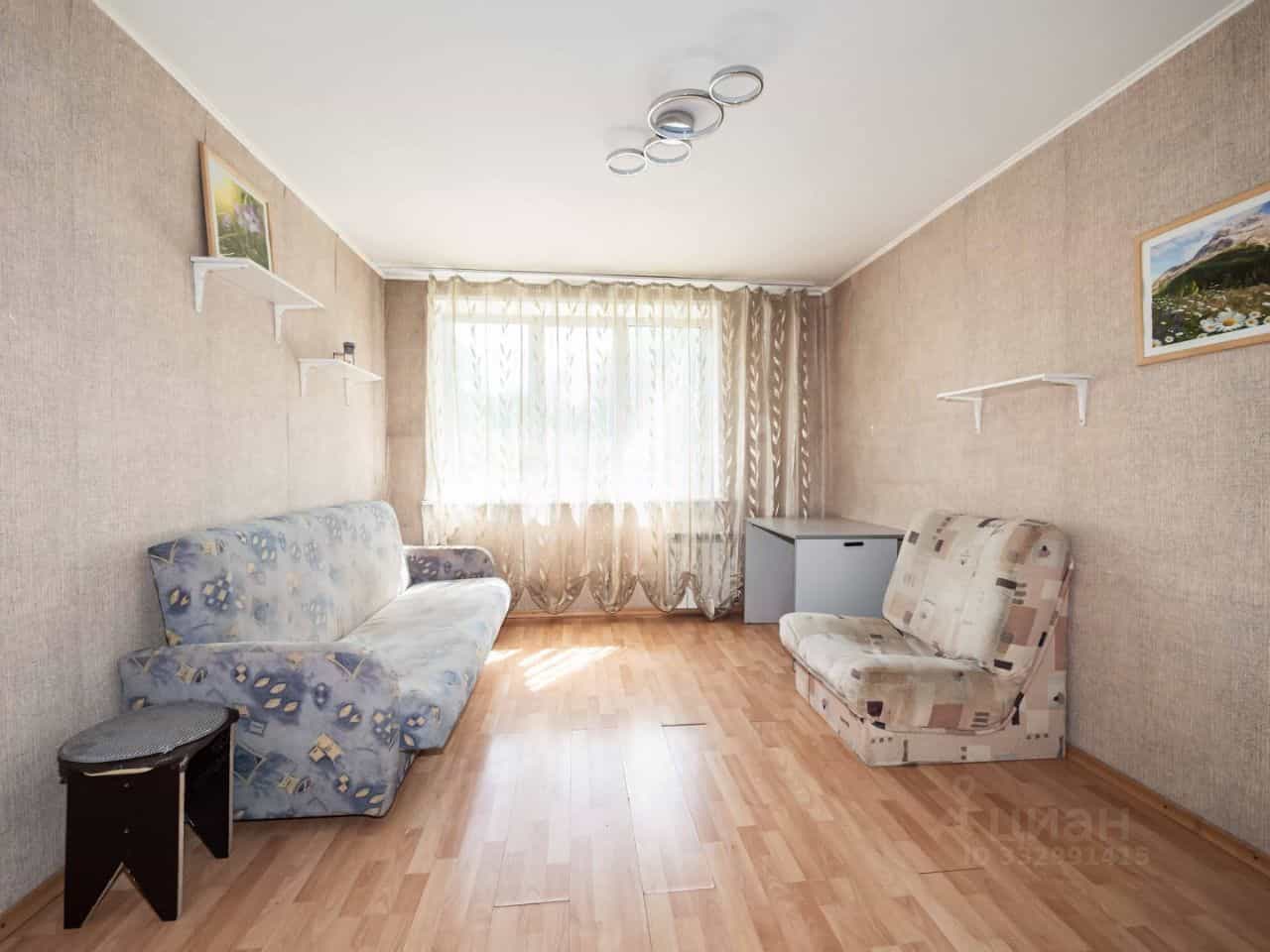 Россия, Новосибирск, улица Кошурникова, 47/1, фото 11