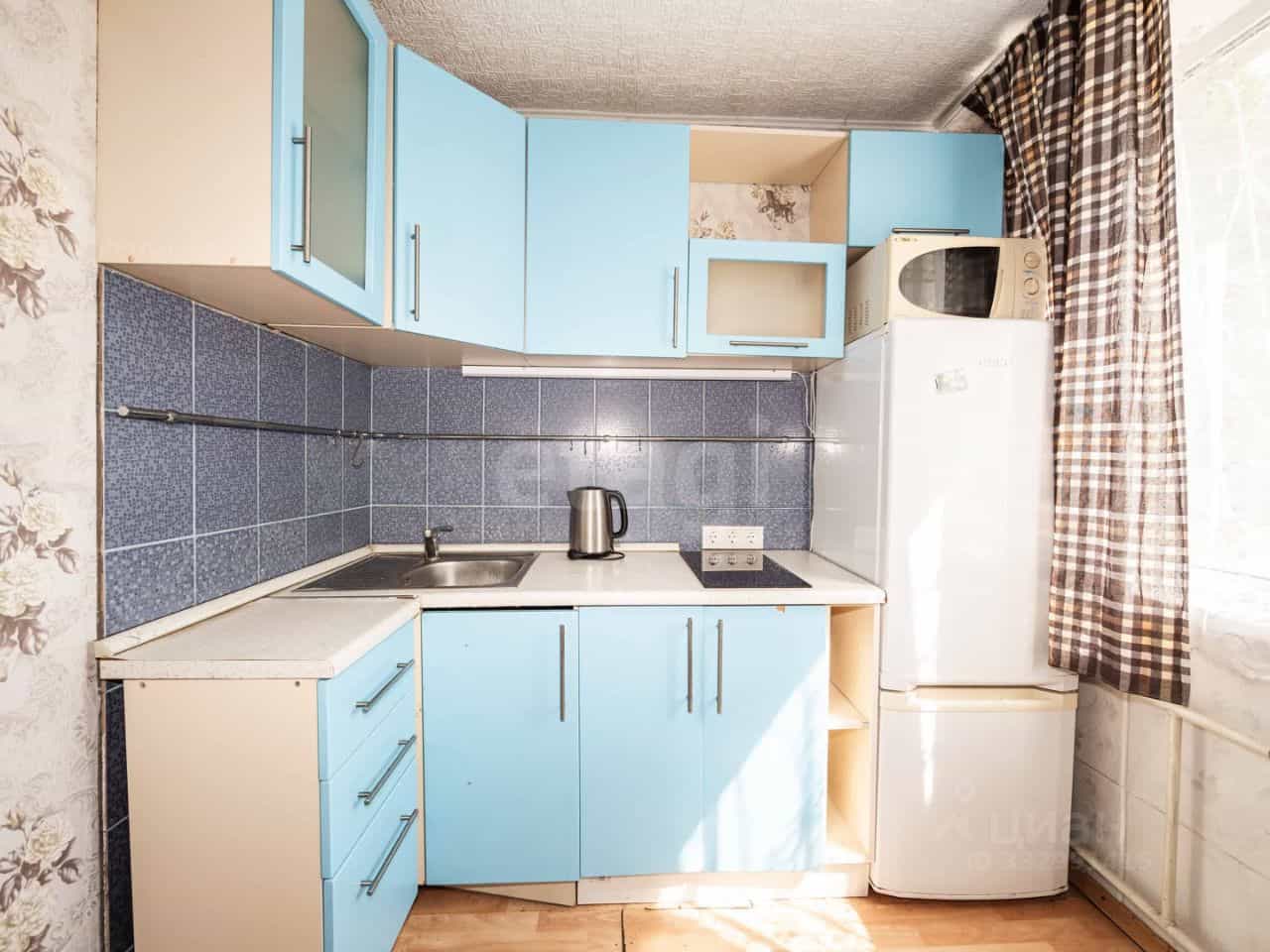 Россия, Новосибирск, улица Кошурникова, 47/1, фото 12