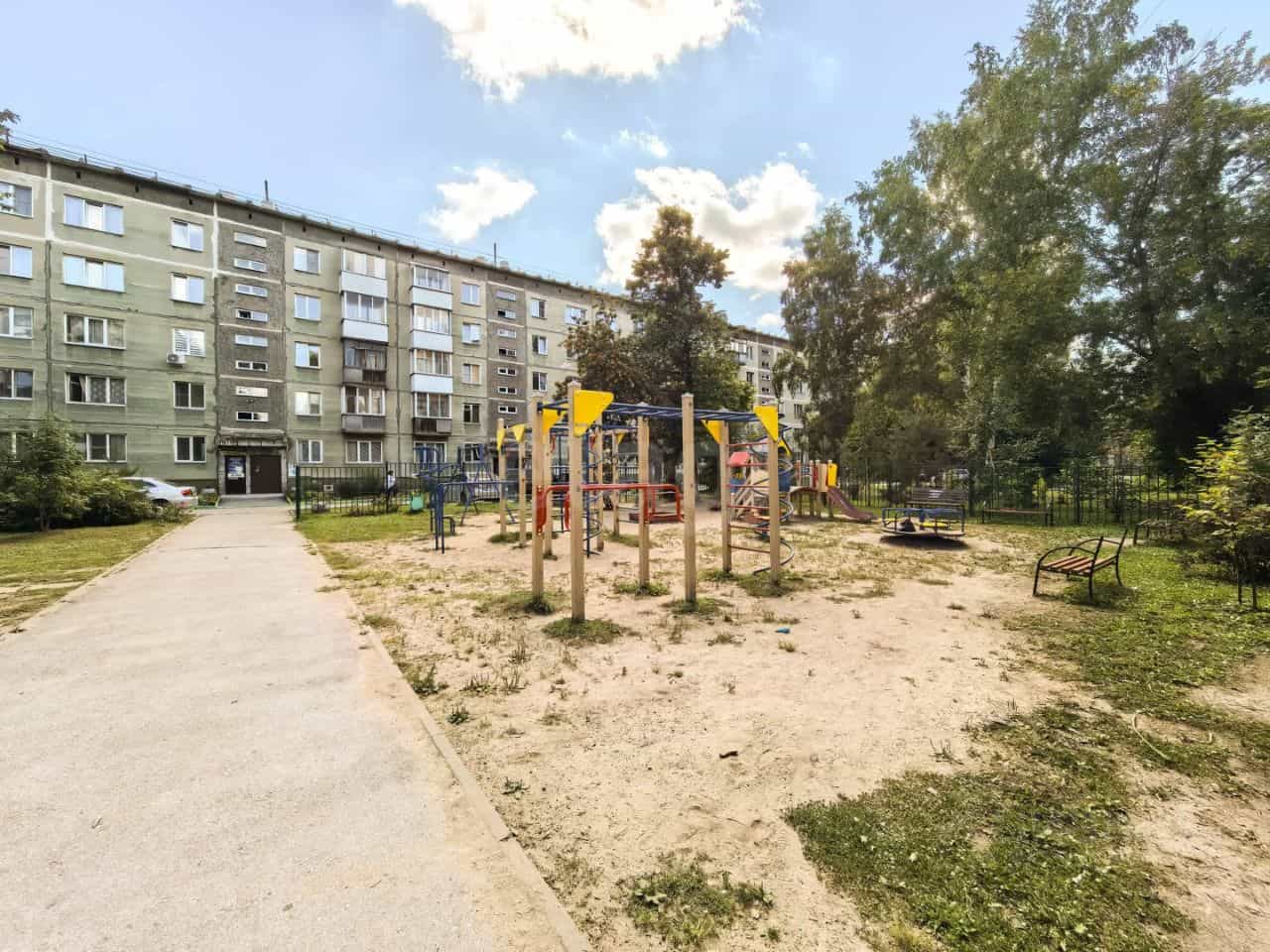 Россия, Новосибирск, улица Кошурникова, 47/1, фото 29