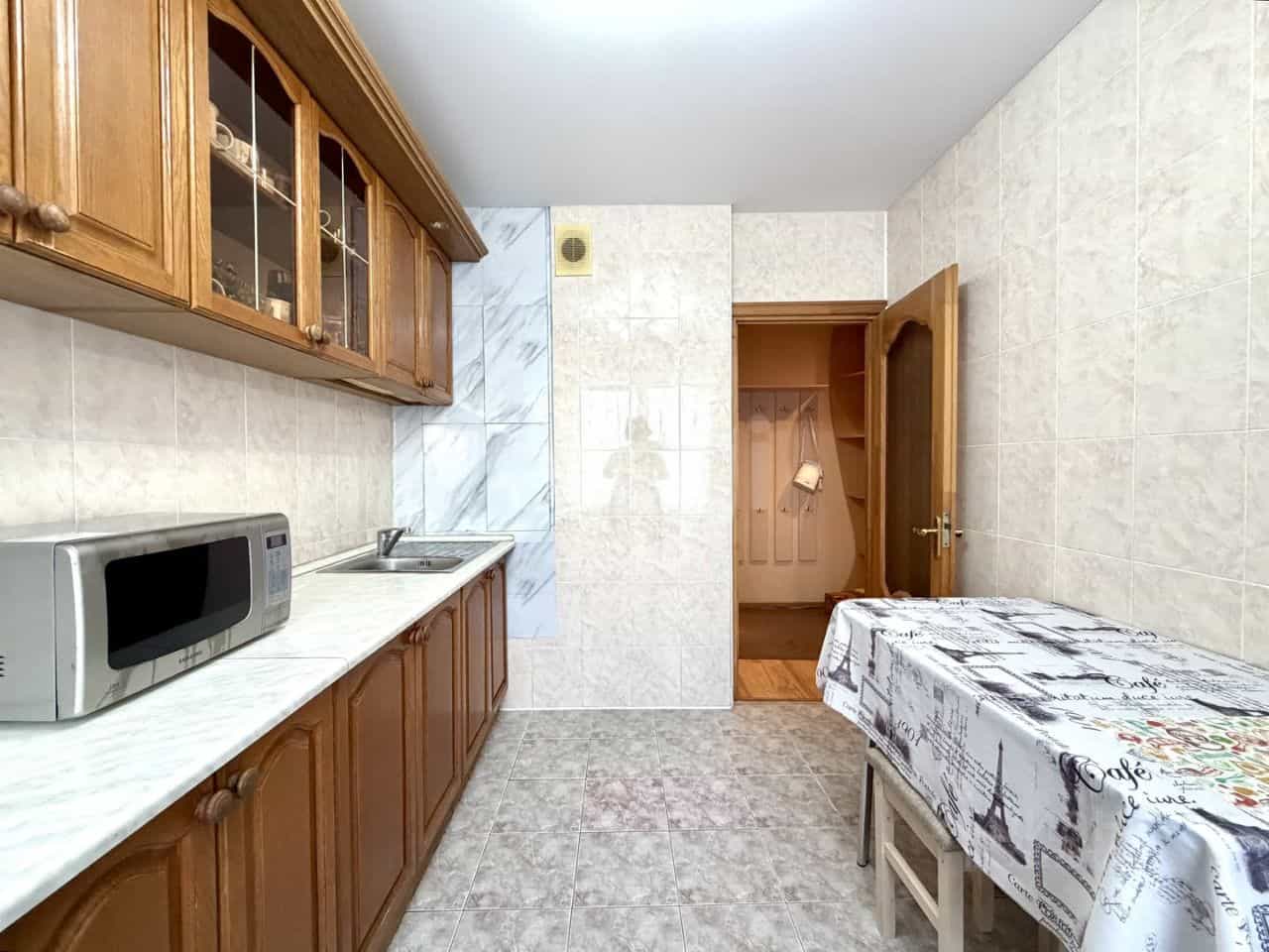 Россия, Белгород, улица Губкина, 25, фото 21