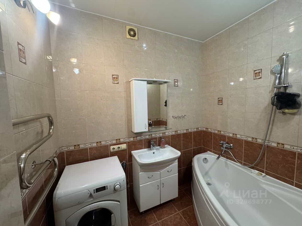 Россия, Республика Хакасия, Абакан, Вокзальная улица, 30, фото 11
