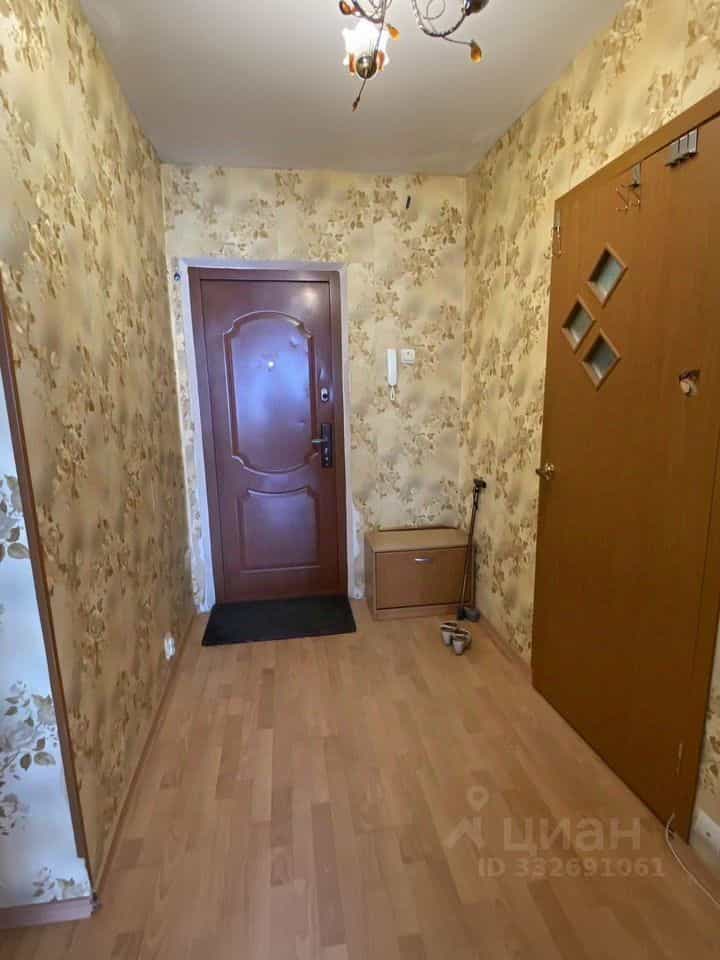 Россия, Ленинградская область, Кириши, проспект Героев, 19, фото 4