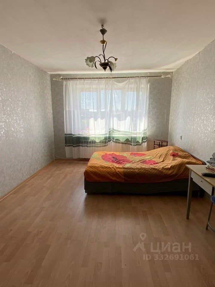 Россия, Ленинградская область, Кириши, проспект Героев, 19, фото 7