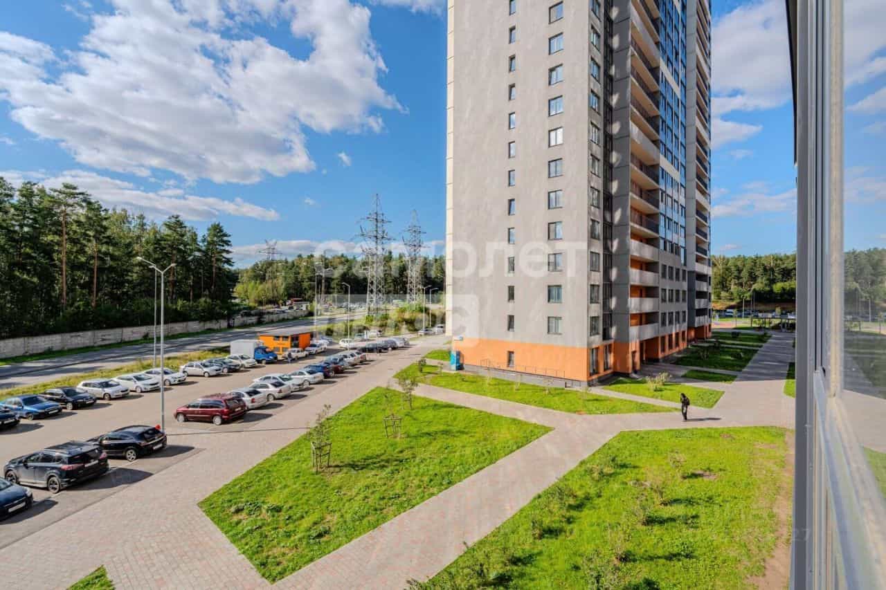 Россия, Свердловская область, Екатеринбург, жилой район Уктус, микрорайон Светлый, 12, фото 20