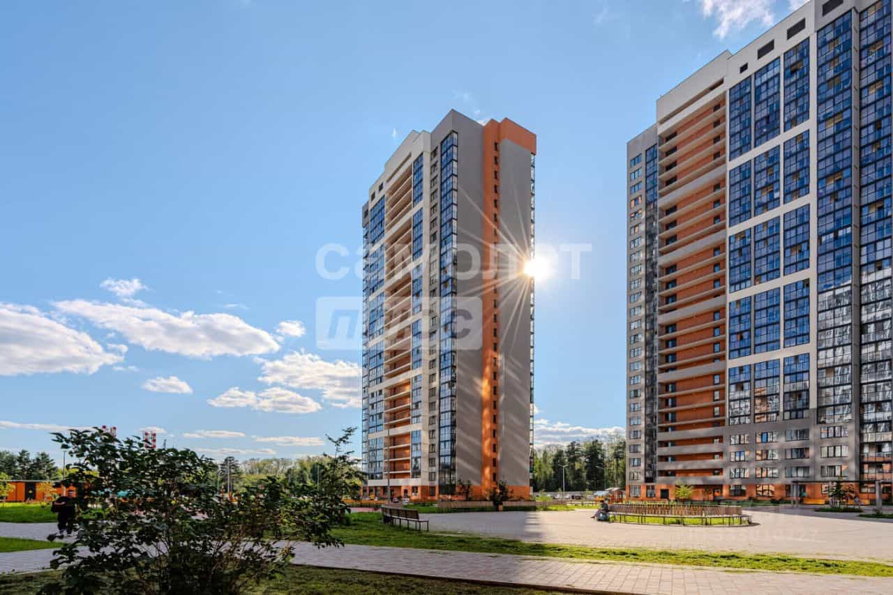 Россия, Свердловская область, Екатеринбург, жилой район Уктус, микрорайон Светлый, 12, фото 21
