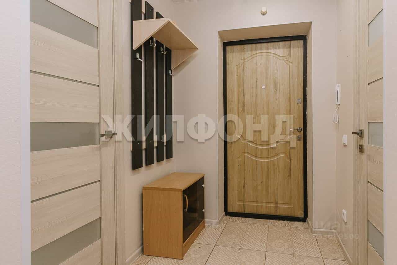 Россия, Новосибирск, улица Королёва, 10/1, фото 2